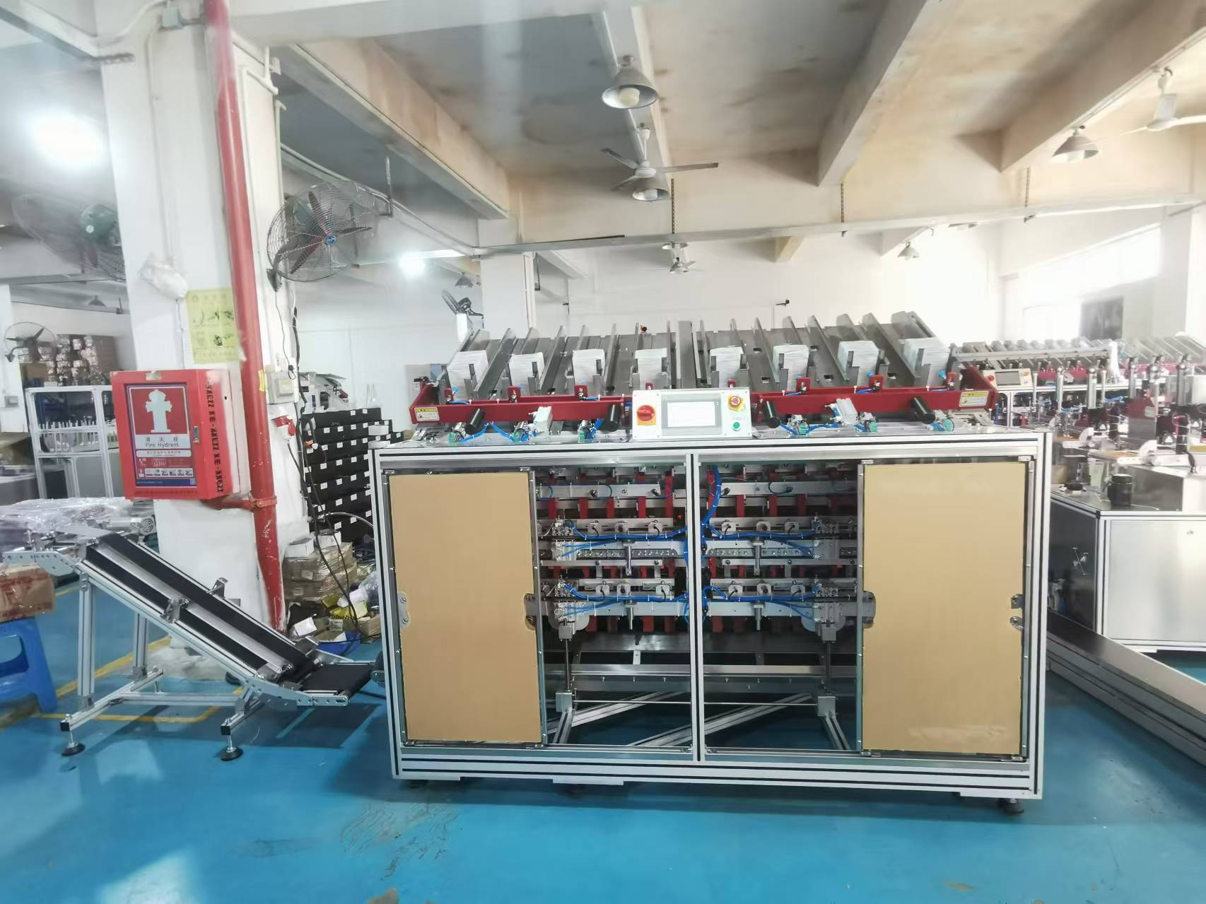 面膜灌裝機定制化與可持續技術引領千億市場增長